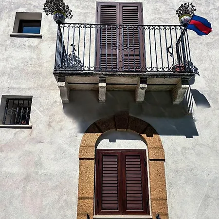Casa Ingoglia